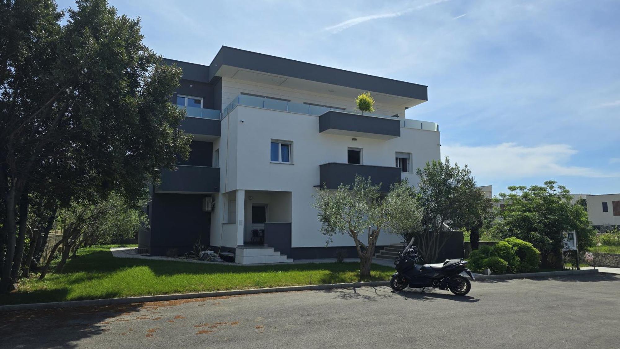 Apartments Villa M&M Novalja Eksteriør bilde