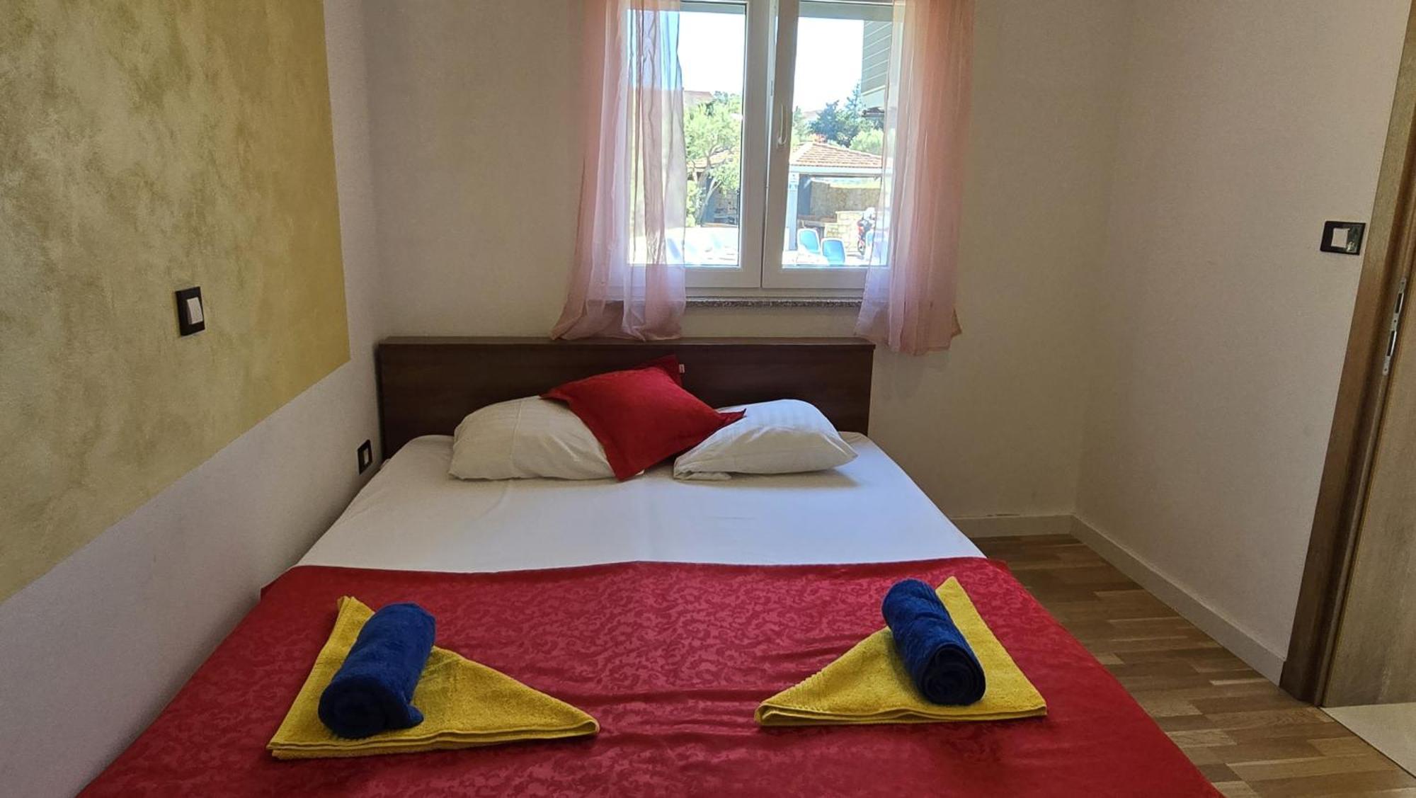 Apartments Villa M&M Novalja Rom bilde
