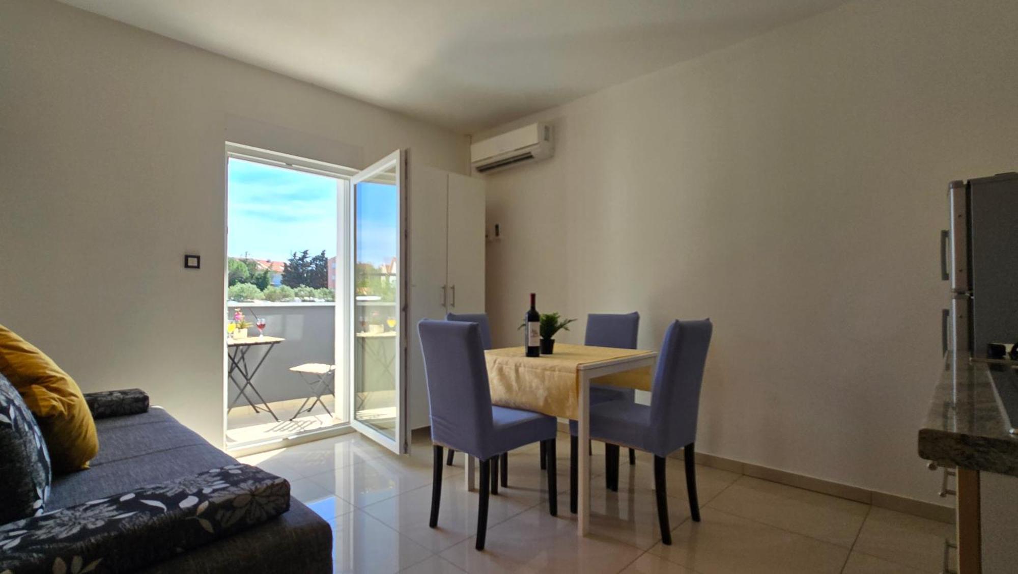 Apartments Villa M&M Novalja Rom bilde